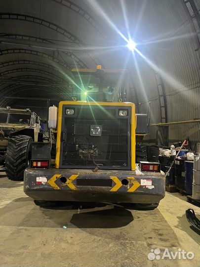 Фронтальный погрузчик XCMG LW550RU, 2020