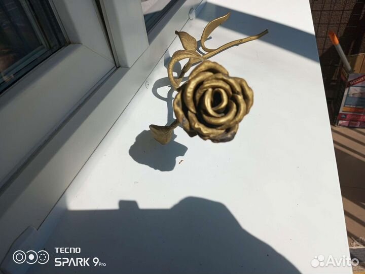 Продам кованую розу