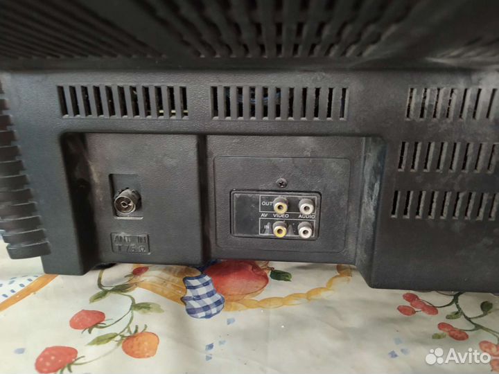 Телевизор LG б/у