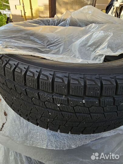 Yokohama Ice Guard G075 235/55 R20 102Q