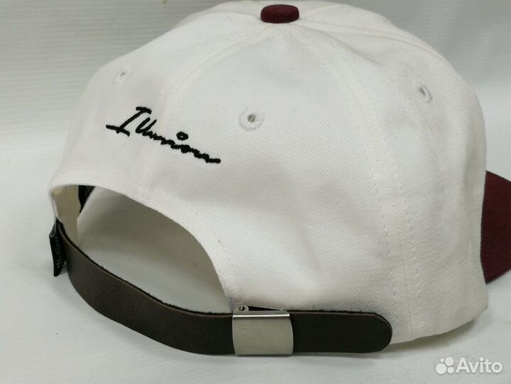 Бейсболка с прямым козырьком 