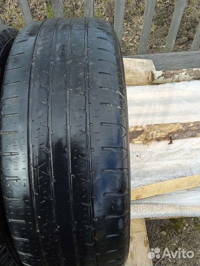 Continental AllSeasonContact 215/65 R16