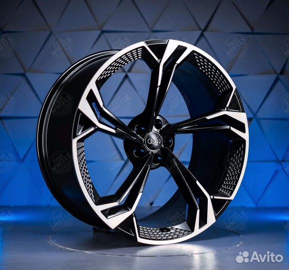 Кованые диски Audi RS6 RS7 R22