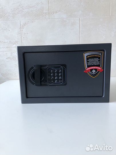 Сейф для пистолета тт-200EL