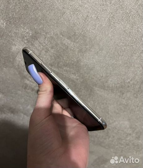 iPhone X, 64 ГБ