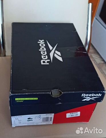 Кроссовки женские Reebok 37 размер