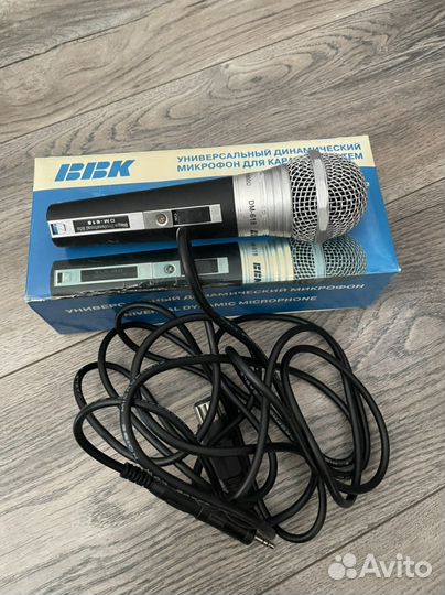 Микрофон BBK DM-618