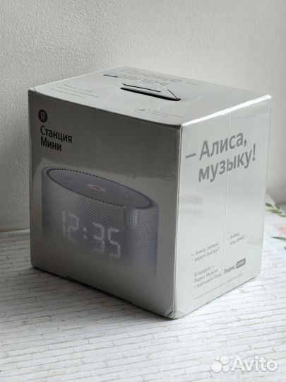 Яндекс станция мини 2 с часами серая