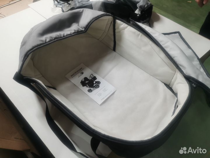 Коляска трансформер Amelia, Польша