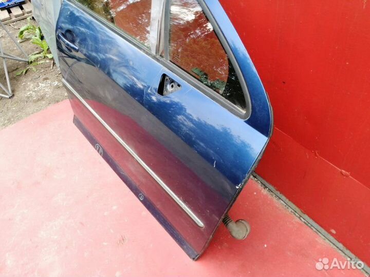 Дверь передняя правая Peugeot 407 универсал