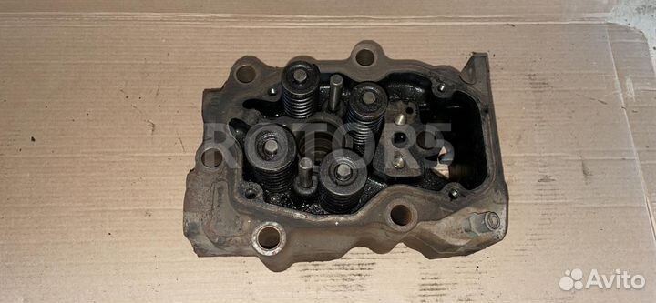 Головка блока цилиндров Scania R 5 2006 1804716