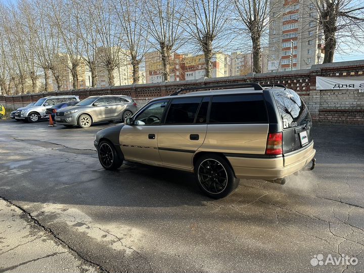 Opel Astra 1.4 МТ, 1997, 315 000 км