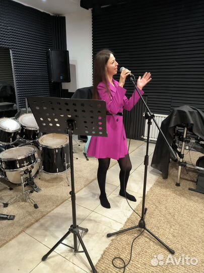 Запись песни в студии