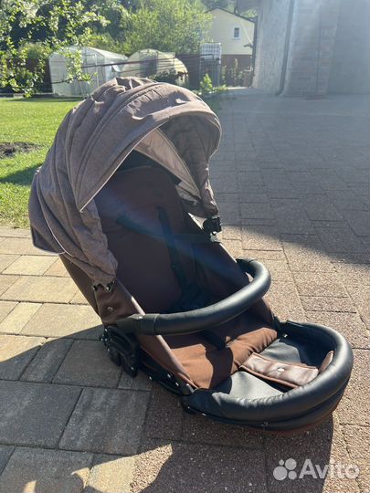 Прогулочная коляска mega line 2 в 1