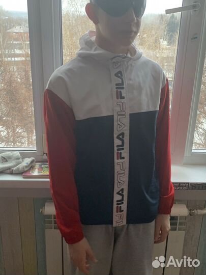 Алимпийка кофта ветровка Fila