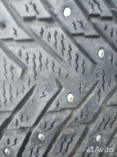 Nokian Tyres Hakkapeliitta 8 215/60 R16 99T