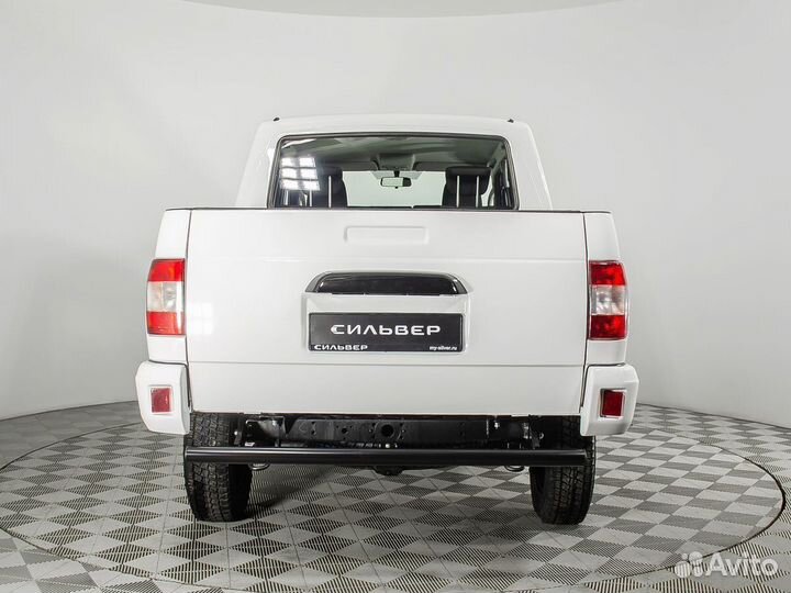УАЗ Pickup 2.7 МТ, 2023