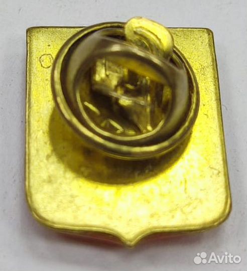 Редкий лацканный значок Кызыл