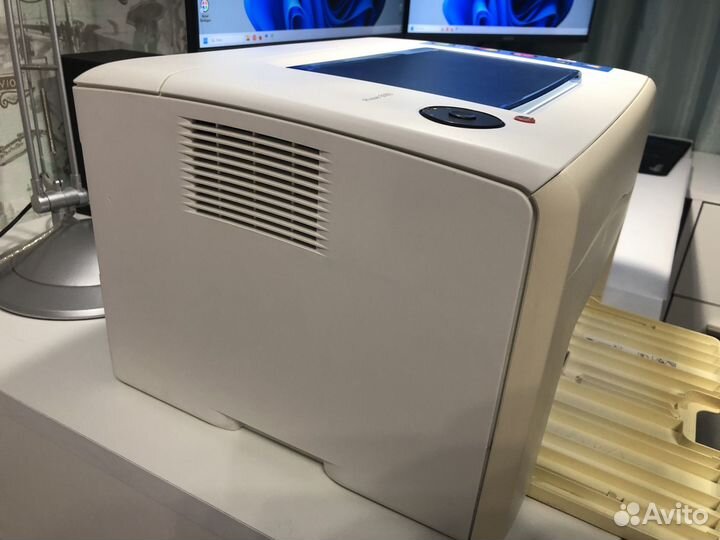 Цветной лазерный принтер Xerox Phaser 6000
