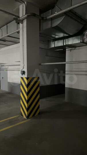 Машиноместо, 10 м²