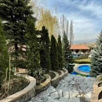 Коммерческая недвижимость 3500 м² (Армения), Ереван