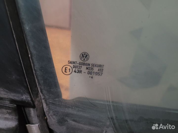 Дверь Volkswagen Golf передняя правая