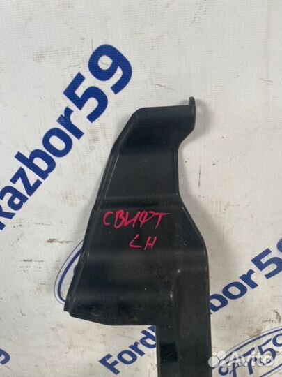 Дефлектор радиатора передний левый Suzuki Swift ZC