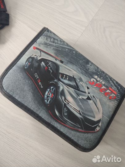 Портфель рюкзак школьный