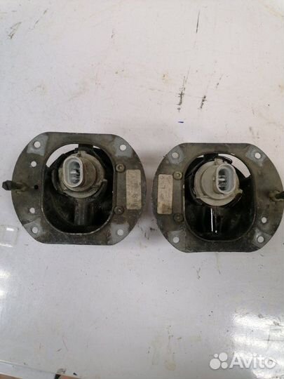 Фара противотуманная Mercedes Benz R 320Cdi