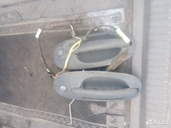 Ручка передняя Chrysler Voyager 3