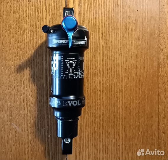 Задний амортизатор Fox Float DPS (на запчасти)