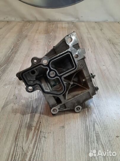 Термостат корпус Nissan X-trail T31