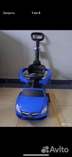 Машинка каталка с ручкой mercedes толокар