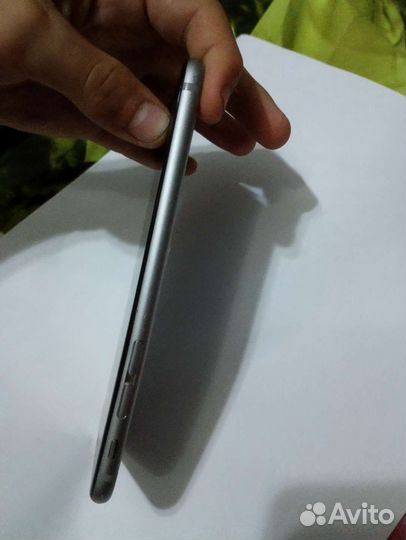 Мобильные телефоны бу iPhone