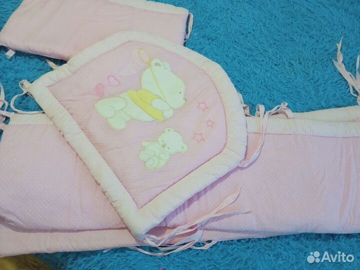 Бортики в детскую кроватку