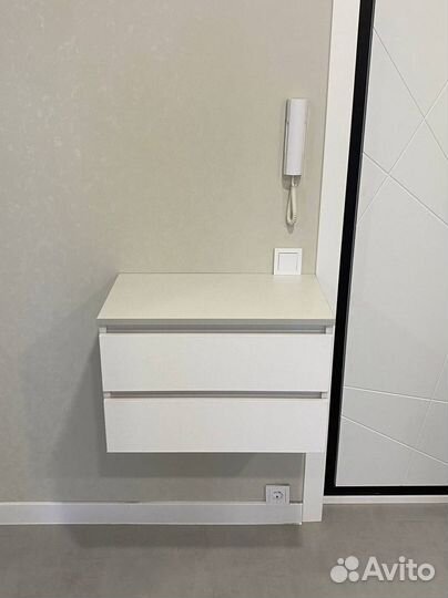 Тумба в спальню