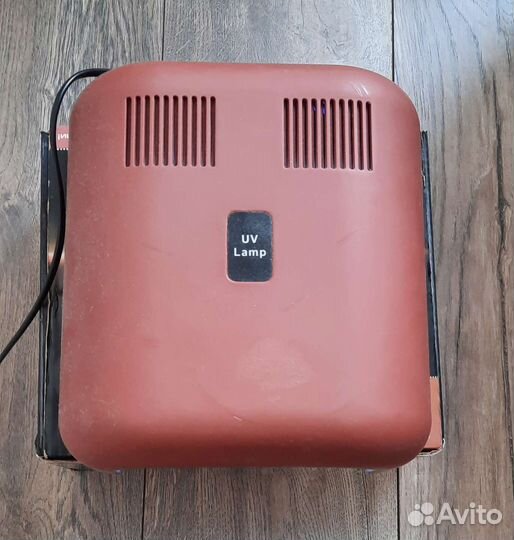 Уф лампа для ногтей