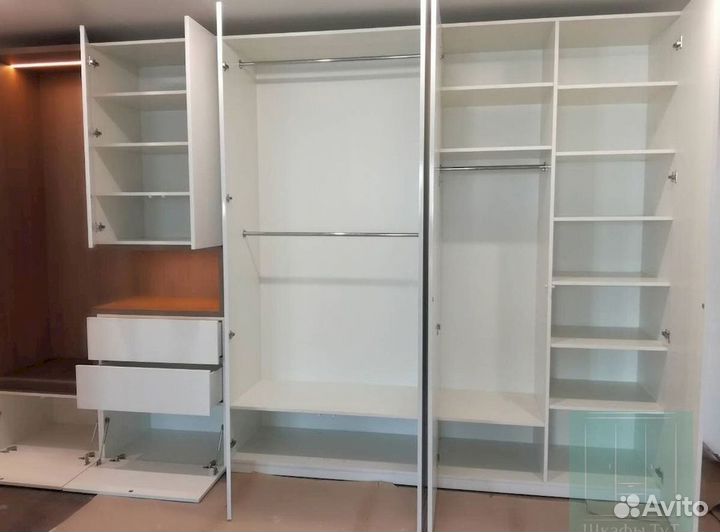 Шкаф для одежды