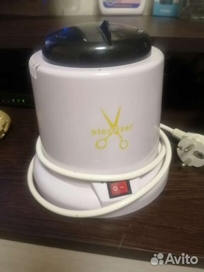 Стерилизатор для маникюрных инструментов