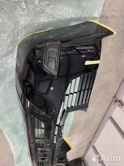 Бампер передний Toyota Land Cruiser 300