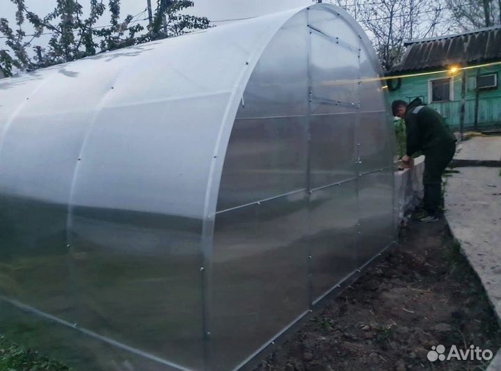 Теплица из поликарбоната