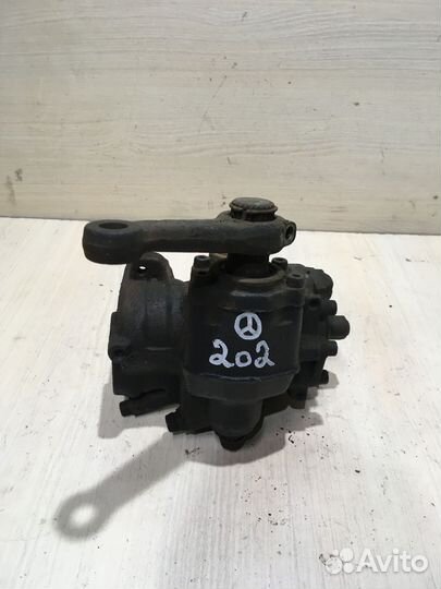 Рулевой редуктор mercedes E124