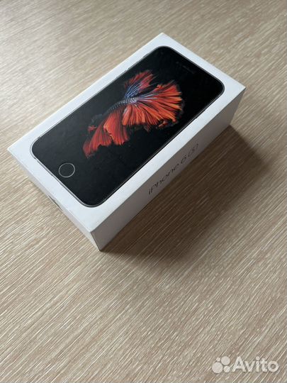 Коробка для iPhone 6s