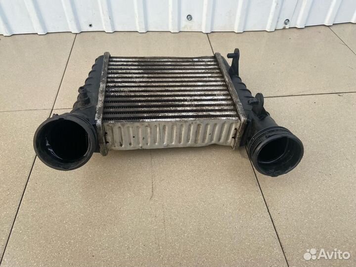 Радиатор интеркулера Volkswagen Passat B5+