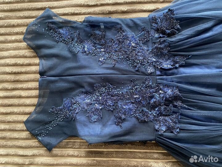 Вечернее платье