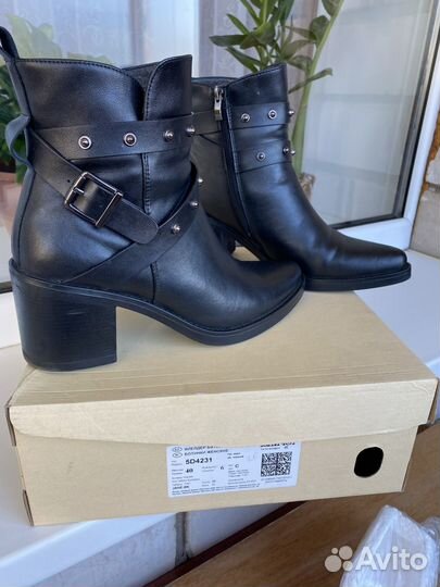 Полусапожки женские 40 размера демисезенные