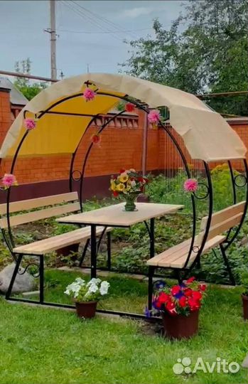 Беседка каркасная для отдыха