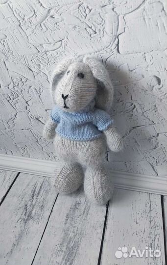 Вязаный зайка