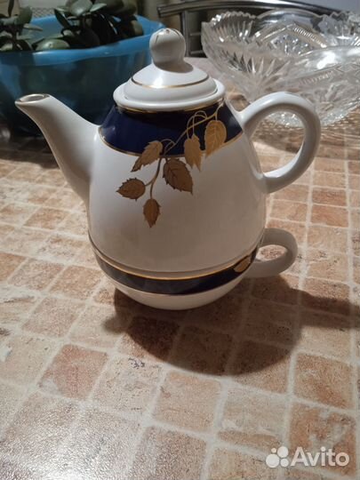 Заварочный чайник с чашкой