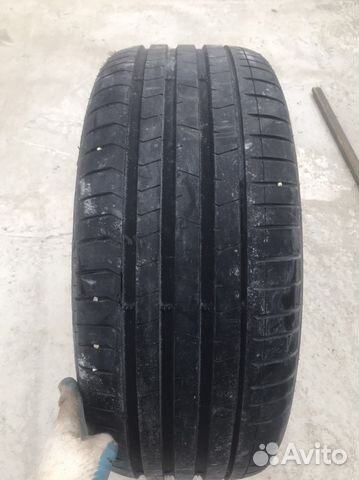 Pirelli P Zero 275/40 R22